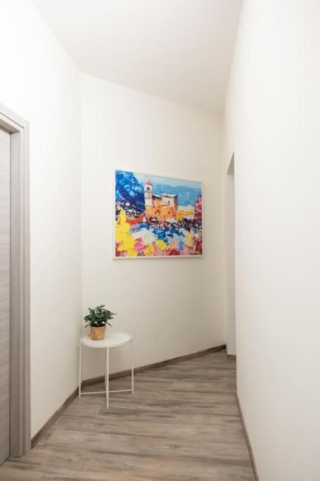 Private Room: The Port Apartment Scirocco Livorno Esterno foto